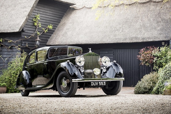      Rolls-Royce     – Phantom III,   «Phantom ».