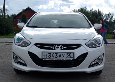 HYUNDAI i40 