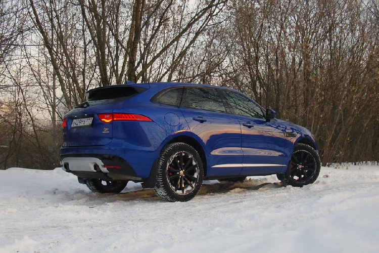 Jaguar F-Pace