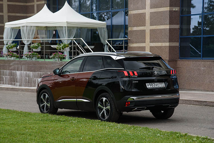  Peugeot 3008