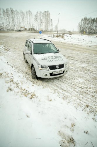    Cooper   Suzuki Grand Vitara