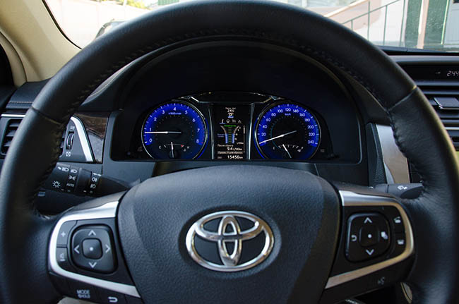 Toyota Camry  2015  V6 250   