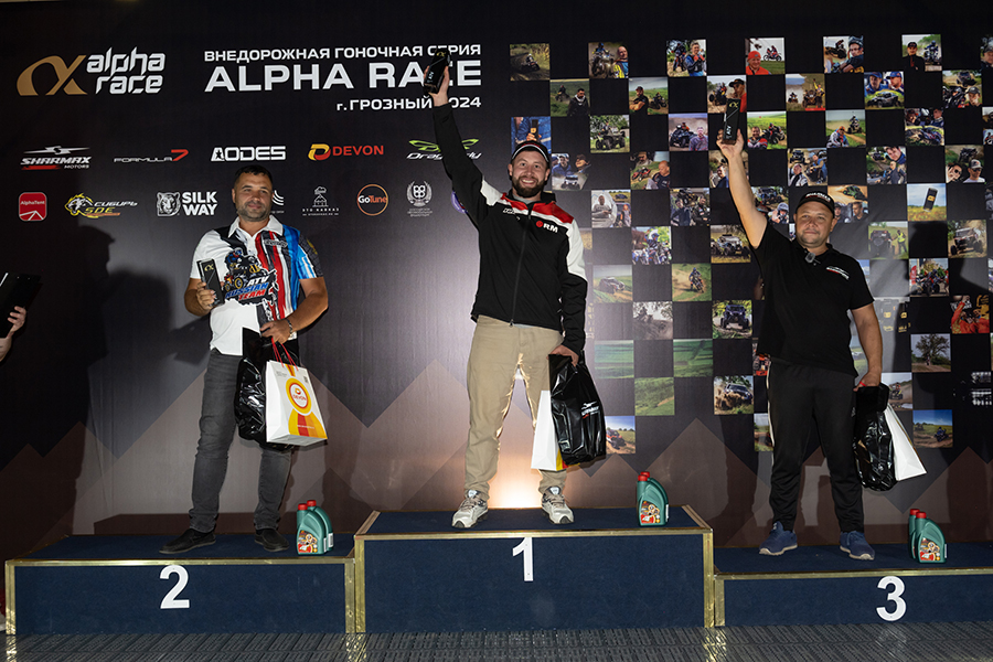  «   Alpha Race» : ,    