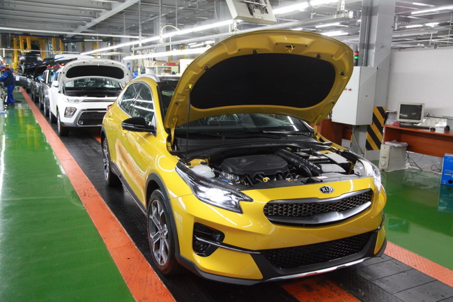     KIA XCeed,             ,    1  2020 .