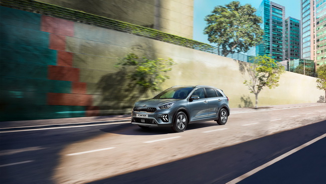  ,  KIA Niro     - ,         1300 .