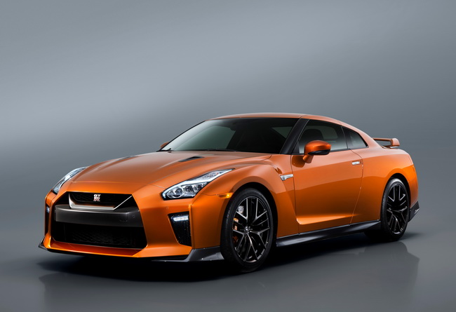   Nissan GT-R   ,    ,  ,               .