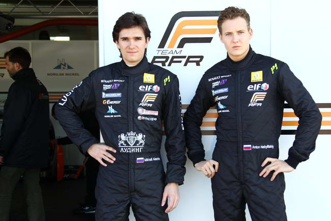      -2012   ,    Renault 2010 ,   ,   RFR Team  2009 .